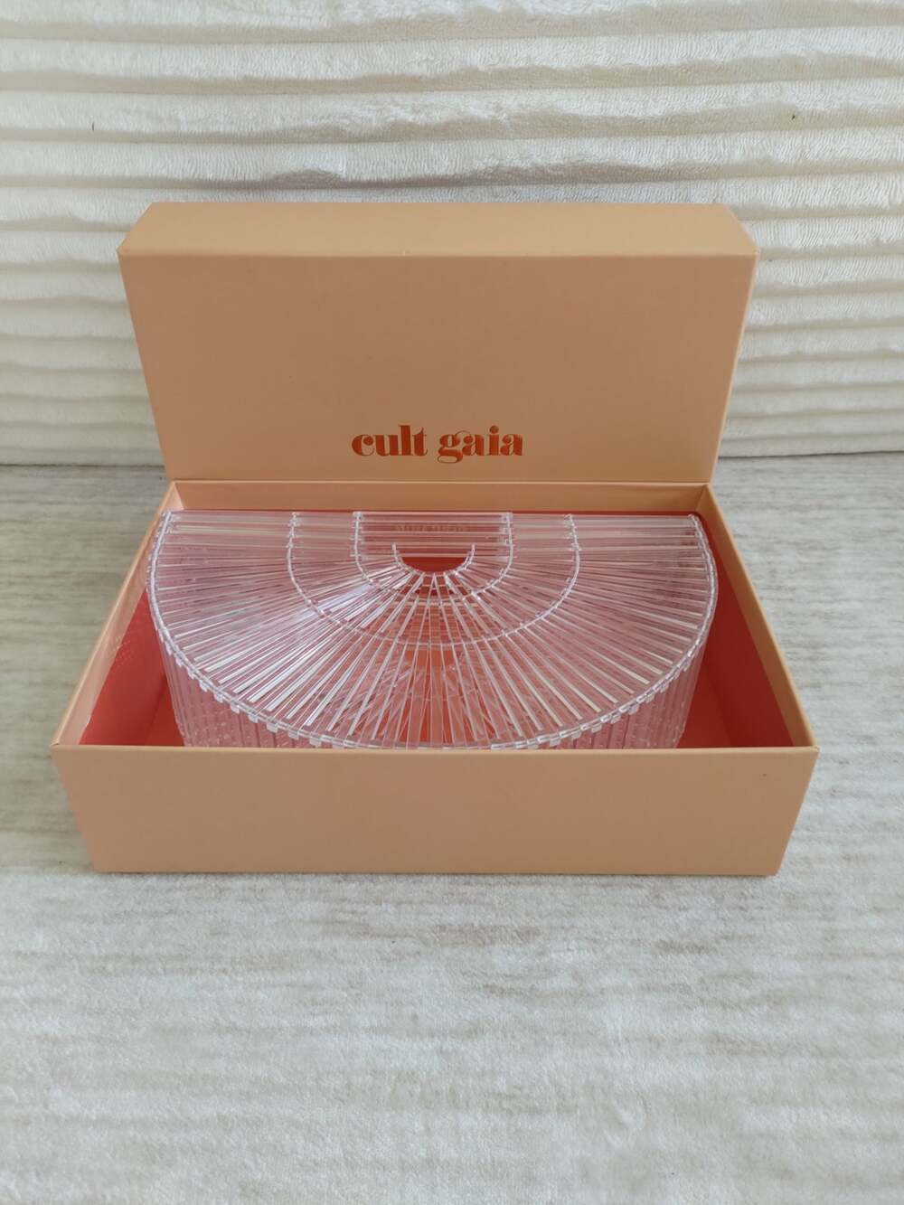 Cult Gaia Acrylic Ark Bag Small Cutout Clear Pre-owned Excellent
